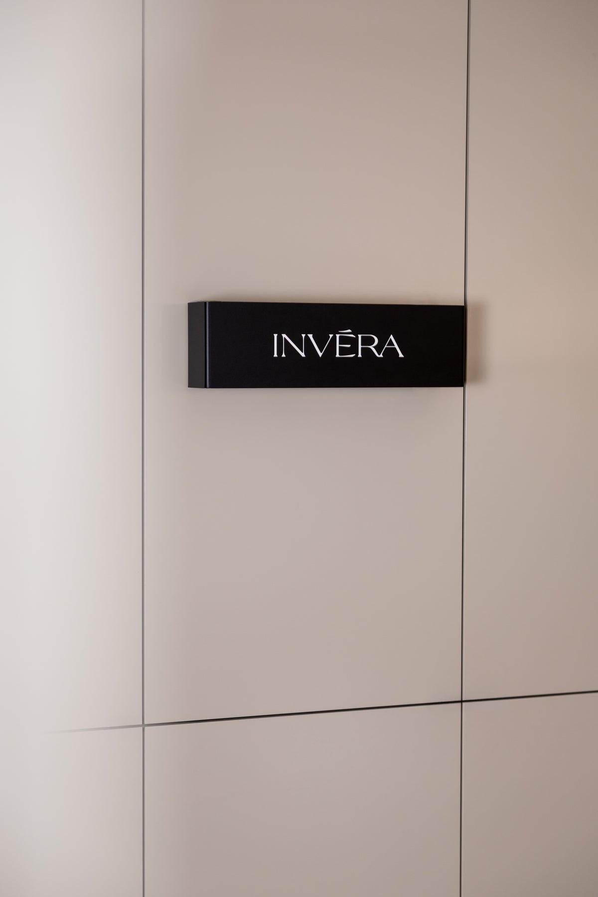 Invéra display